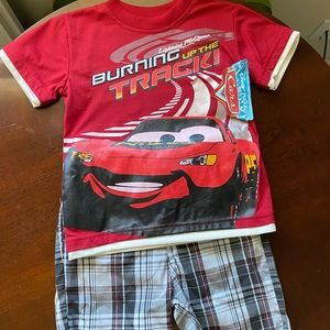 Disney 2 Piece CARS Outfit Size (4T) NWT